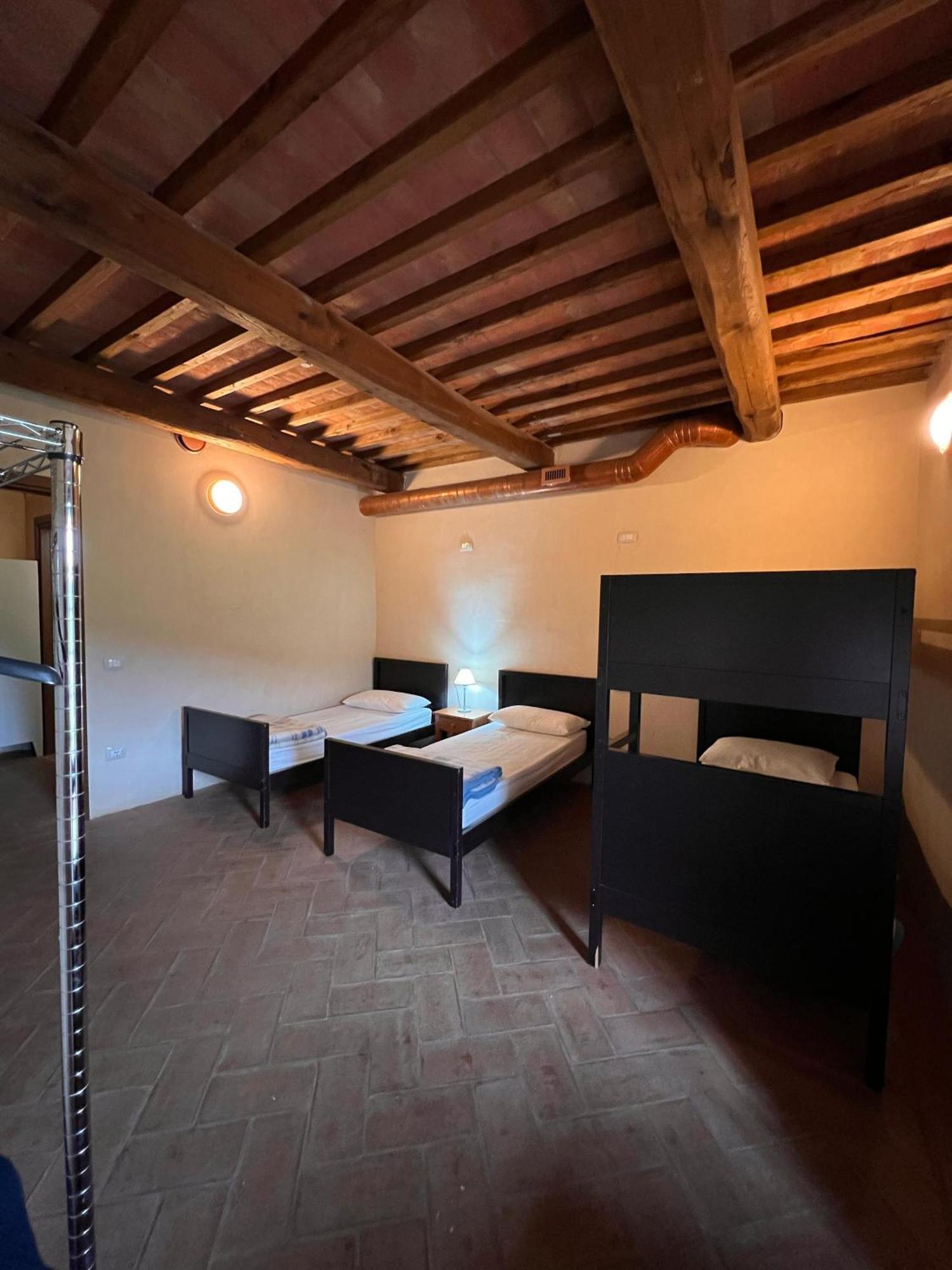 Ostello Contessa Ava Dei Lambardi Monteriggioni Exterior foto
