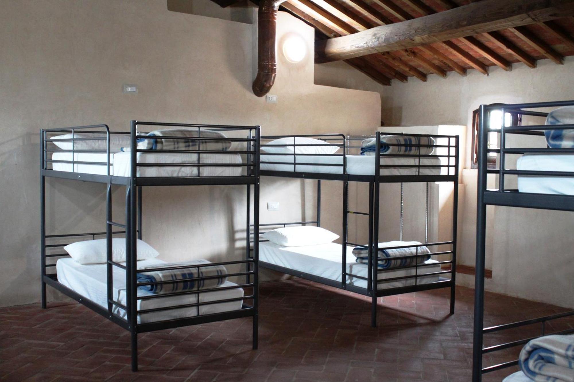 Ostello Contessa Ava Dei Lambardi Monteriggioni Exterior foto